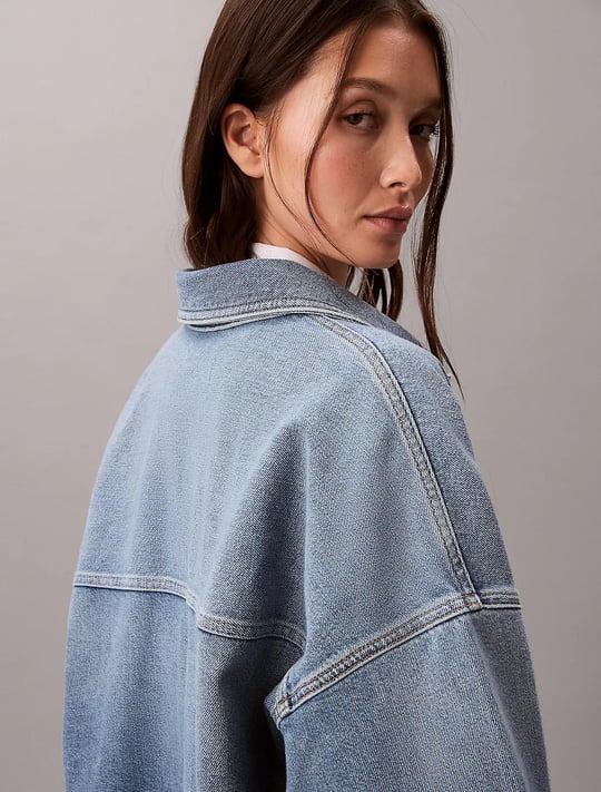 Calvin Klein Calvin Klein Kadın Rahat Kesim Düşük Omuzlu Uzun Kollu Denim Mavi Gömlek LV047E753G-3NS