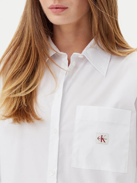 Calvin Klein Calvin Klein Kadın Rahat Kalıp Cep Detaylı Pamuklu Uzun Kollu Beyaz Gömlek LV047C143G-YAA