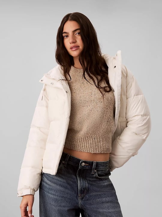Calvin Klein Calvin Klein Kadın Relaxed Fit Uzun Kesim Su İtici Parlak Naylon Kapüşonlu Şişme Ekru Mont LV047H512G-67U