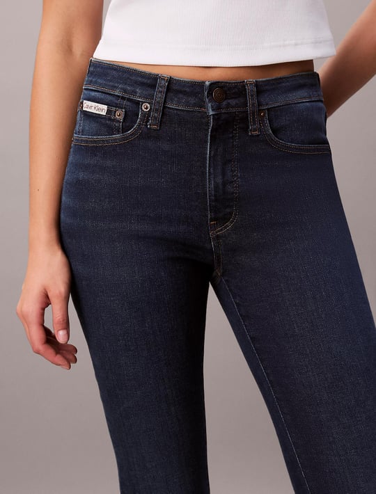 Calvin Klein Calvin Klein Kadın Skinny Fit Yüksek Bel Dar Paça Pamuklu Esnek Denim Lacivert Pantolon LV047B772G-R7C