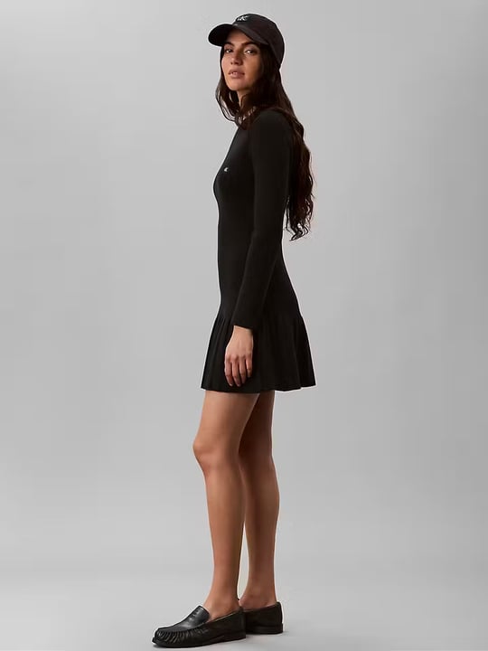 Calvin Klein Calvin Klein Kadın Slim Fit Pamuklu Fitilli Sıfır Yaka Pilili Kloş Mini Siyah Elbise LV047H368G-UB1