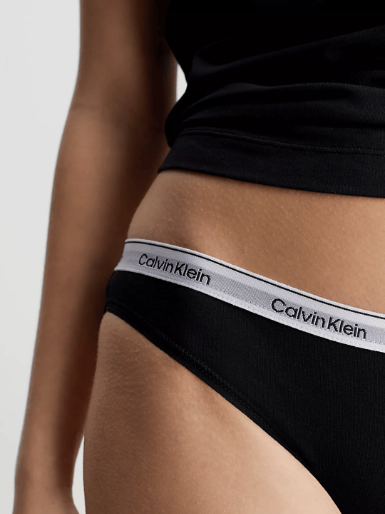Calvin Klein Calvin Klein Kadın Slim Fit  Bel Lastikli Calvin Klein Yazılı Siyah Bikini Altı 000QD5208E-UB1