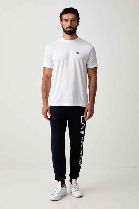EA7 Ea7 Erkek Normal Kalıp Yumuşak Dokuma Kumaşlı Plaka Logolu Kısa Kollu Beyaz T-Shirt 7M002096 AF13862-U0002