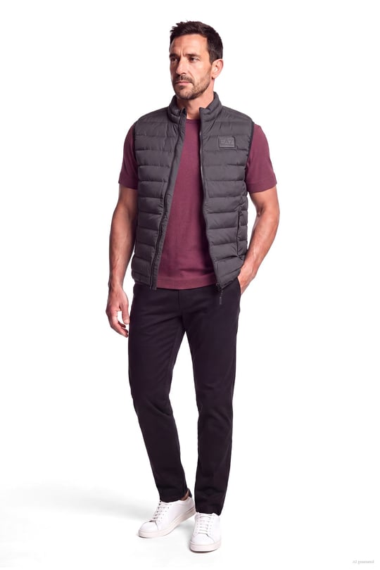 EA7 Ea7 Erkek Pamuklu Regular Fit Kapitoneli Kapüşonlu Fermuarlı Siyah Yelek 7M002381 AF15953-UC001