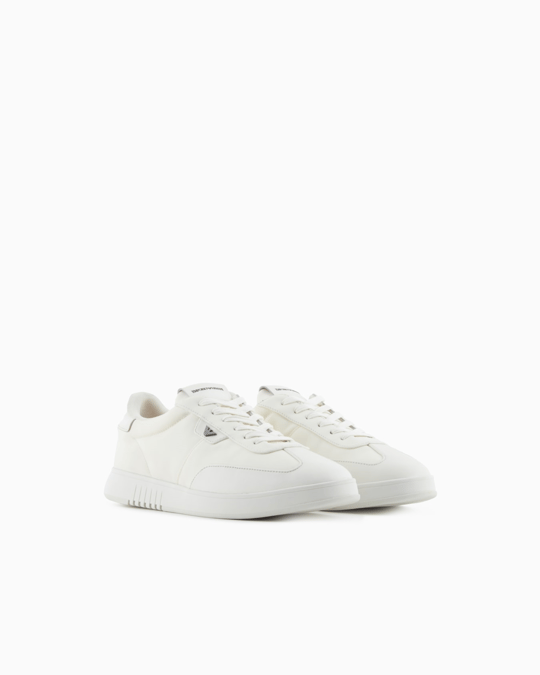Emporio Armani Emporıo Armani Erkek Bağcıklı Bağlama Yuvarlak Burun Deri Rahat Taban Beyaz Sneaker EM003062 AF18210-U0011