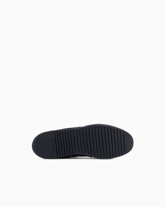 EMPORIO ARMANI Emporıo Armani Erkek Bağcıklı Bağlama Yuvarlak Burun Deri Rahat Taban Siyah Sneaker EM003062 AF18210-UC001