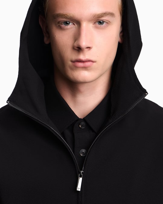 Emporio Armani Emporıo Armani Erkek Kuş ve Kaz Tüyü Dolgulu Normal Kesim Kapüşonlu Uzun Kollu Siyah Ceket EM006752 AF28011-UC001