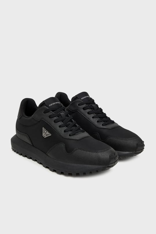 Emporio Armani Emporıo Armani Erkek Metalik Kartal Logolu Düşük Bilekli Nefes Alabilir Ön Yüzeyli Ortopedik Taban Siyah Sneaker EM003738 AF19532-MC005