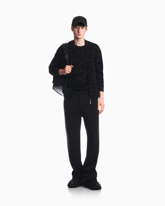 Emporio Armani Emporıo Armani Erkek Normal Kalıp Kadife Logo Baskılı Uzun Kollu Yumuşak Pamuklu Fermuarlı Siyah Sweatshirt EM006881 AF10013-FC376