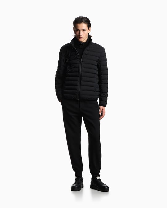 Emporio Armani Emporıo Armani Erkek Normal Kalıp Logo Kuş Tüyü Dolgulu Desenli Kapitone Desenli Uzun Kollu Siyah Ceket EM004953 AF15384-UC001