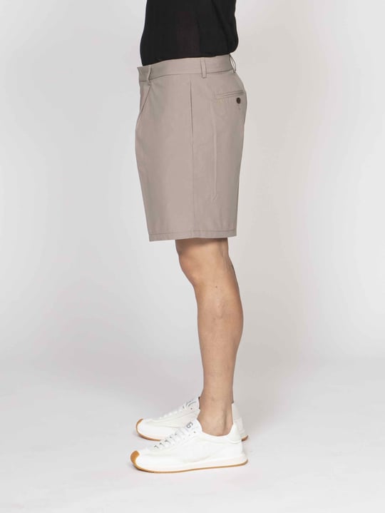 Emporio Armani Emporıo Armani Erkek Normal Kalıp Pileli Pamuklu Kahverengi Şort & Bermuda EM005900 AF25633-U6161