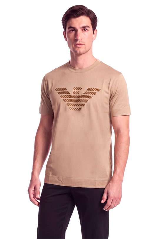 Emporio Armani Emporıo Armani Erkek Normal Kalıp Yuvarlak Yakalı Büyük Kadife Logolu Kısa Kollu Bej T-Shirt EM006770 AF10017-M6530