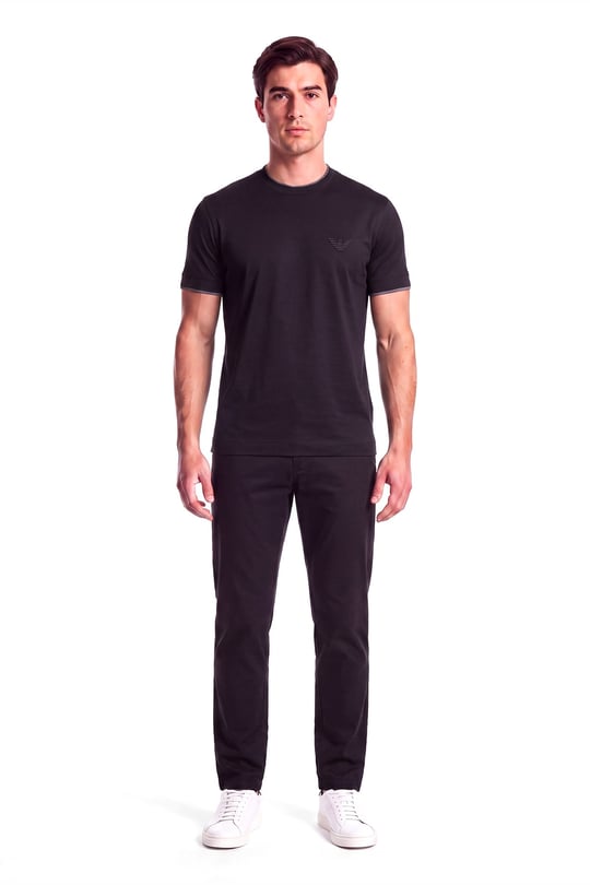 Emporio Armani Emporıo Armani Erkek Normal Kalıp Yuvarlak Yakalı Logo Kabartmalı Kısa Kollu Siyah T-Shirt EM006766 AF10017-MC718