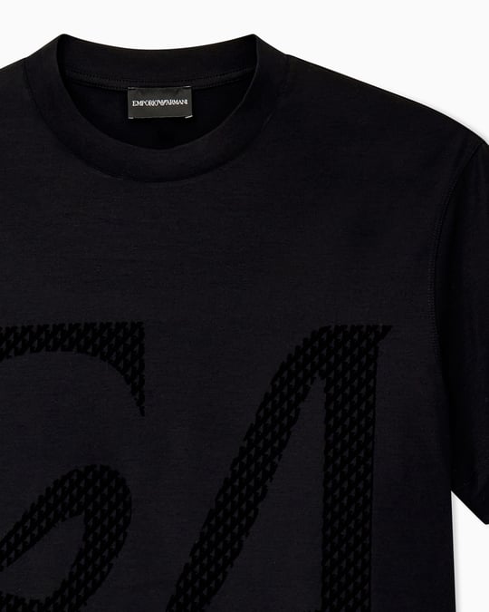 Emporio Armani Emporıo Armani Erkek Normal Kalıp Yuvarlak Yakalı Büyük Kadife Logolu Kısa Kollu Siyah T-Shirt EM006770 AF10017-MC717