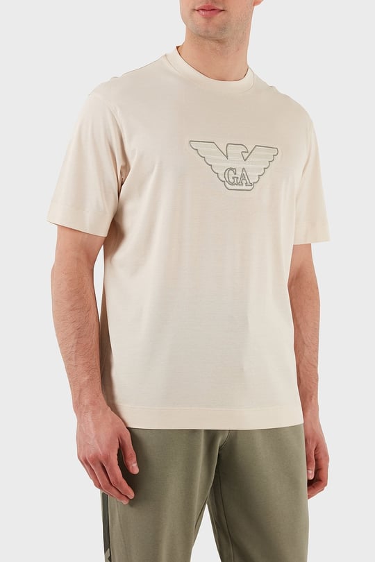 Emporio Armani Emporıo Armani Erkek Normal Kesim Yuvarlak Yaka Pamuklu Milano Baskılı Kısa Kollu Krem T-Shirt EM001033 AF10017-M1089