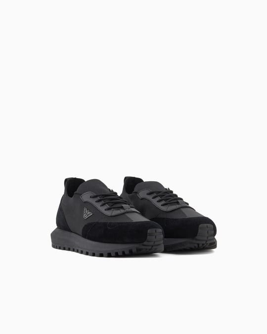 EMPORIO ARMANI Emporıo Armani Erkek Örme ve Süet Detaylı Burunlu Kartal Logolu Yuvarlak Siyah Sneaker EM003739 AF19724-MC005