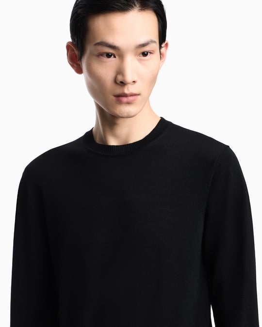Emporio Armani Emporıo Armani Erkek Regular Fit Pamuklu Bisiklet Yaka Uzun Kollu Siyah Kazak EM005803 AF25400-UC001