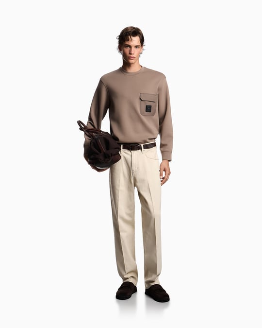 Emporio Armani Emporıo Armani Erkek Regular Fit Yuvarlak Yakalı Cep Detaylı Uzun Kollu Bej Sweatshirt EM002925 AF10013-U6189
