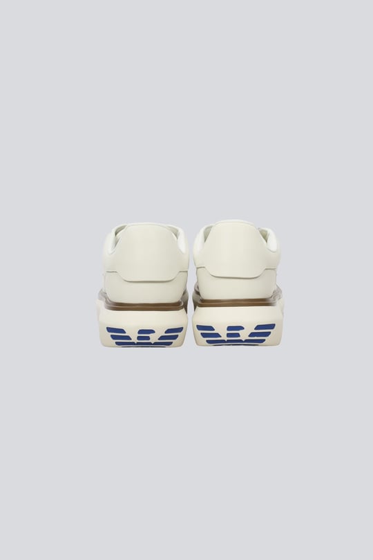 Emporio Armani Emporıo Armani Erkek Topuk Kısmı Logo Desenli Kalın Rahat Taban Bağcıklı Beyaz Sneaker EM003067 AF10848-U0003