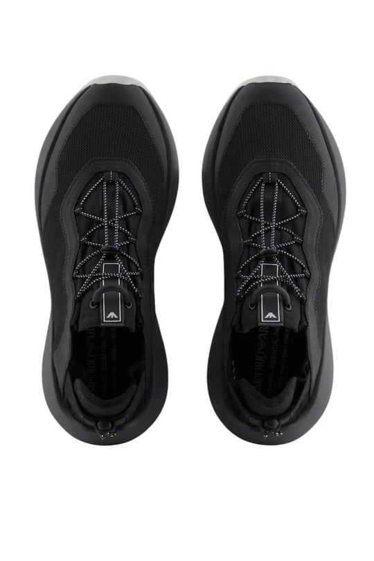 EMPORIO ARMANI Emporıo Armani Erkek Yüksek Rahat Taban Nefes Alabilen Fileli Siyah Sneaker EM001675 AF14764-ZC004