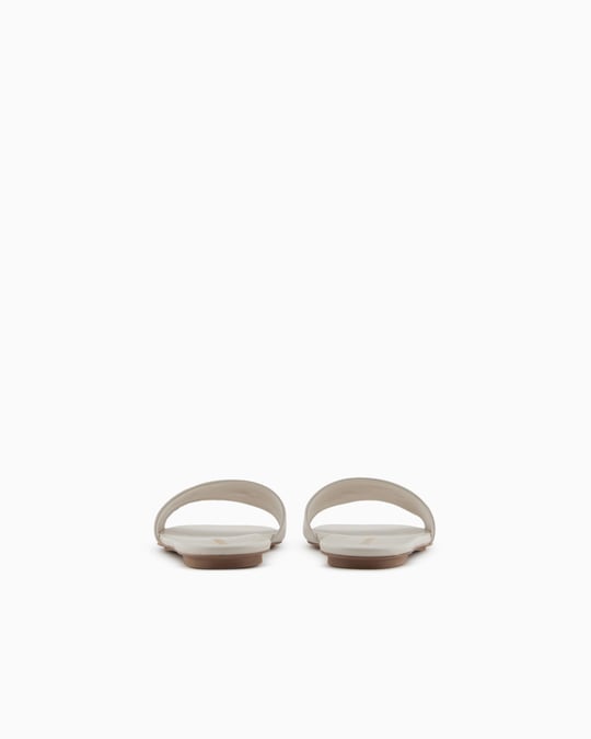 EMPORIO ARMANI Emporıo Armani Kadın Tek Kalın Bantlı Düz İnce Taban Beyaz Terlik X3P846 XF271-00894