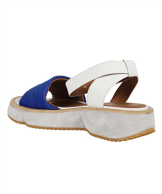Emporio Armani Emporıo Armani Kadın Tokalı Kalın Taban Günlük Beyaz Sandalet X3U092 XM344-836