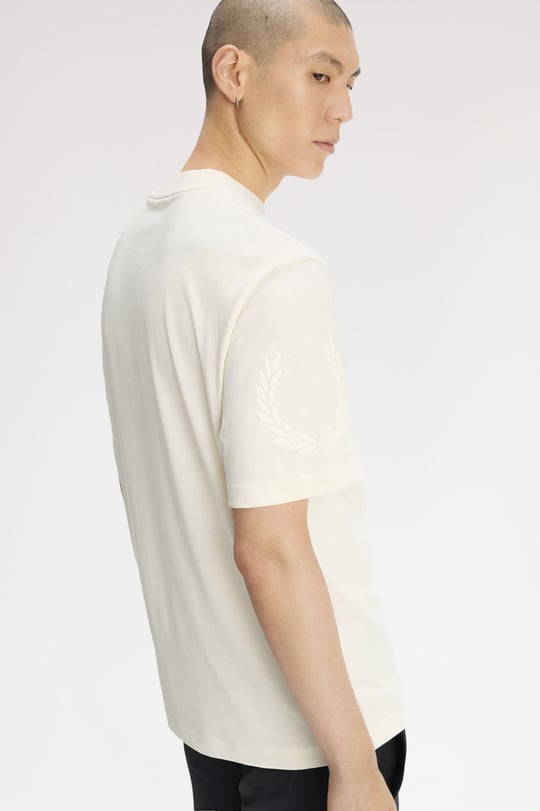 Fred Perry Fred Perry Erkek Bisiklet Yaka Pamuklu Normal Kesim Ekru T-Shirt M3491-560