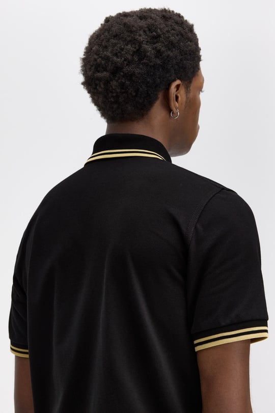 Fred Perry Fred Perry Erkek Çift Manşet ve Yaka Detaylı Kısa Kollu Geleneksel Üretim Siyah Polo Yaka T-Shirt M12-157