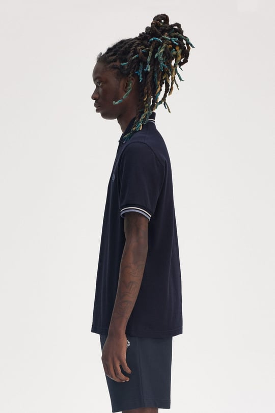 Fred Perry Fred Perry Erkek Çift Manşet ve Yaka Detaylı Kısa Kollu Geleneksel Üretim Lacivert T-Shirt M12-Y84