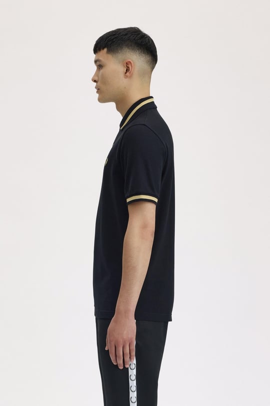 Fred Perry Fred Perry Erkek Kol ve Yaka Ucu Şerit Detaylı Kısa Kollu 157 Polo Yaka T-Shirt M2-157