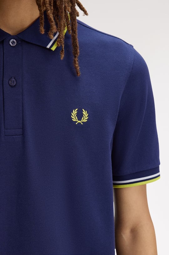 Fred Perry Fred Perry Erkek Regular Fit Yakası Çizgi Desenli Kısa Kollu 83B Polo Yaka T-Shirt M3600P-83B