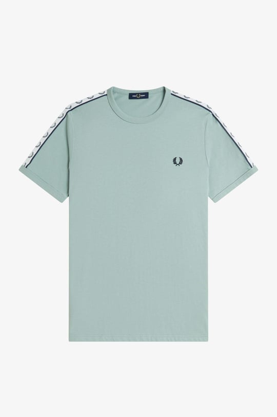 Fred Perry Fred Perry Erkek Regular Fit %100 Pamuklu Omuzdan Uzanan Logo Şeritli Yuvarlak Yaka Kısa Kollu Mavi T-Shirt M4620-959