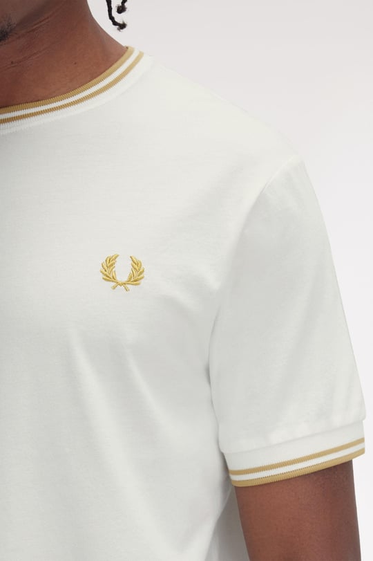 Fred Perry Fred Perry Erkek Regular Fit Kısa Kollu Şerit Detaylı Y53 T-Shirt M1588-Y53