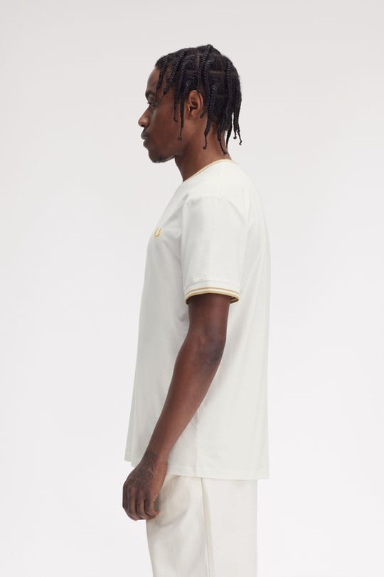 Fred Perry Fred Perry Erkek Regular Fit Kısa Kollu Şerit Detaylı Y53 T-Shirt M1588-Y53