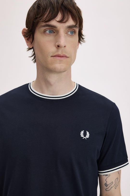 Fred Perry Fred Perry Erkek Regular Fit Kısa Kollu Şerit Detaylı 795 T-Shirt M1588-795