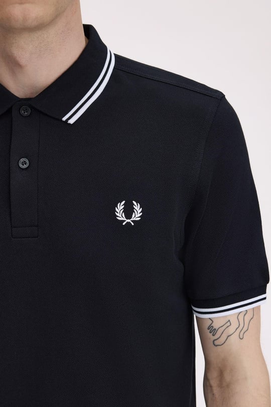 Fred Perry Fred Perry Erkek Regular Fit Yakası ve Kolları Çizgi Detaylı %100 Pamuklu Kısa Kollu 350 Polo Yaka T-Shirt M3600-350