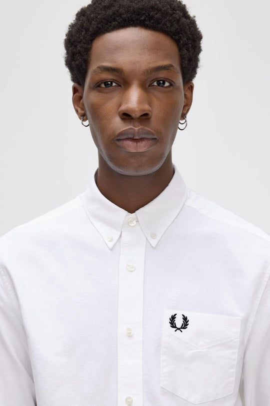 Fred Perry Fred Perry Erkek Regular Fit Cep Detaylı Düz Uzun Kollu Beyaz Gömlek M5516-100
