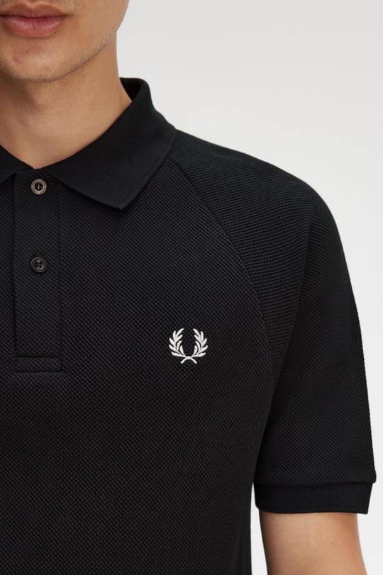 Fred Perry Fred Perry Erkek Regular Fit %100 Pamuklu Pike Kumaş Sol Göğsü Logolu Kısa Kollu Siyah Polo Yaka T-Shirt M9885-102