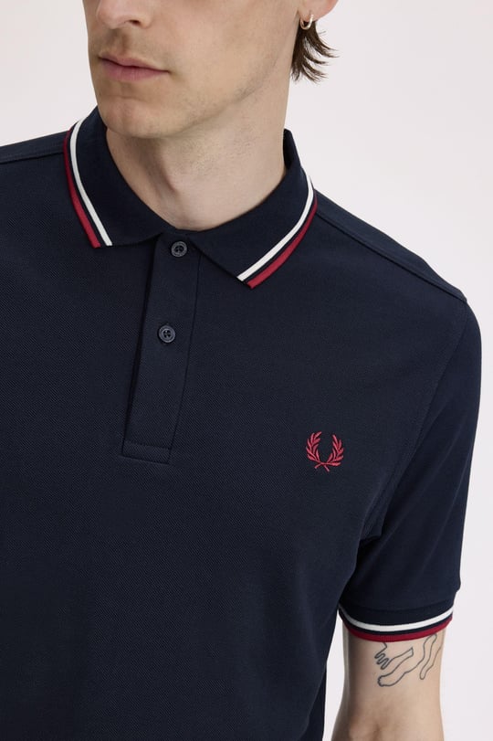 Fred Perry Fred Perry Erkek Regular Fit Yakası ve Kolları Çizgi Detaylı %100 Pamuklu Kısa Kollu T55 Polo Yaka T-Shirt M3600-T55