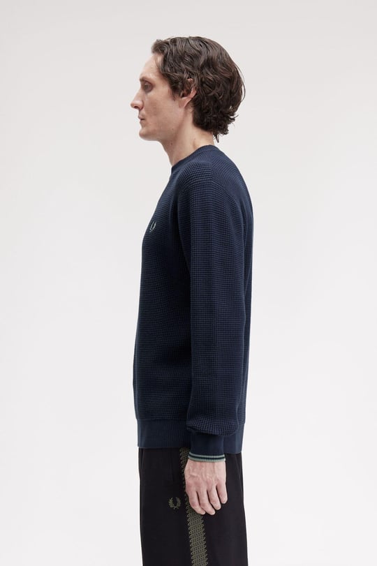 Fred Perry Fred Perry Erkek Sol Göğüste İşlenmiş Defne Çelengi Logosu Yuvarlak Yaka Uzun Kol Lacivert Sweatshirt K6507-738