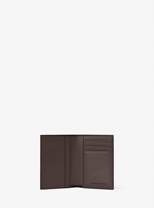 Michael Kors Michael Kors Erkek Nakit Para Bölmeli Monogram Logo Desenli Kanvas Kahverengi Cüzdan 39R6LHDF0B-HUSK