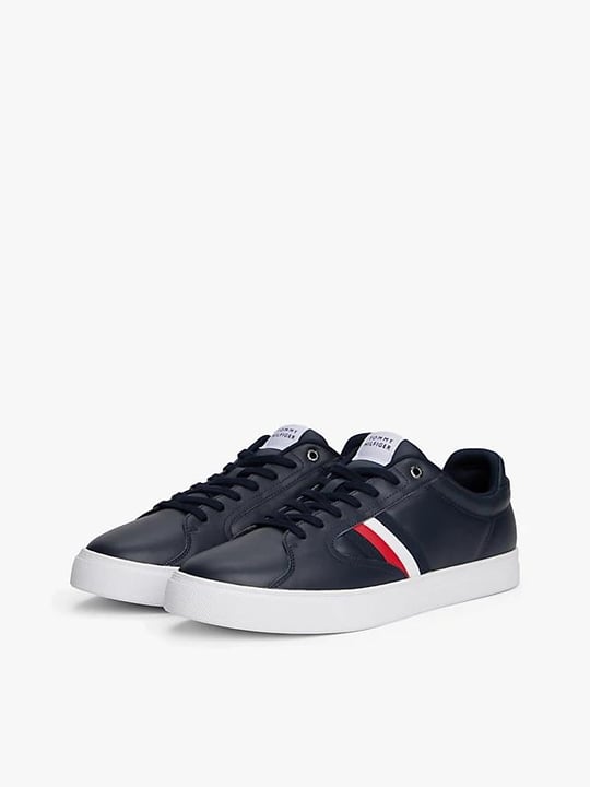 Tommy Hilfiger Tommy Hilfiger Erkek Bayrak Logolu Düz ve Rahat Taban %100 Deri Lacivert Sneaker FM0FM05628-DW5