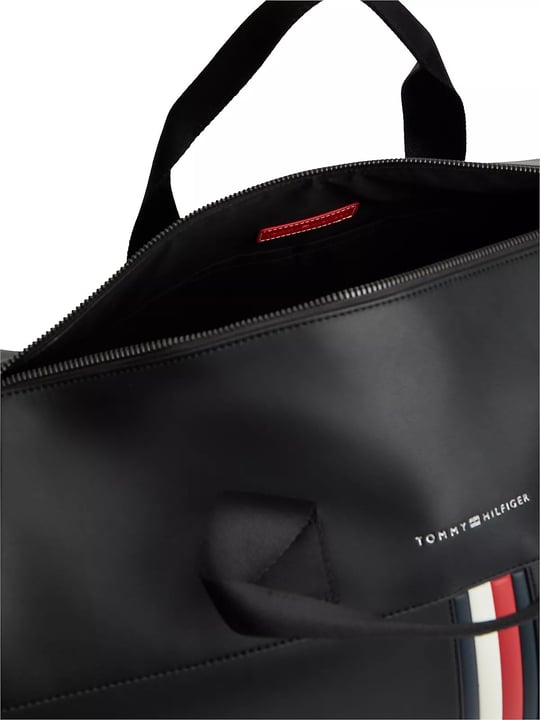 Tommy Hilfiger Tommy Hilfiger Erkek Bayrak Logo Detaylı Fermuarlı Geniş İç Hacimli Siyah Seyahat Çantası AM0AM14519-BDS