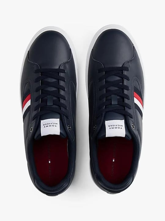 Tommy Hilfiger Tommy Hilfiger Erkek Bayrak Logolu Düz ve Rahat Taban %100 Deri Lacivert Sneaker FM0FM05628-DW5