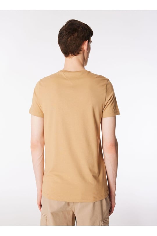 Tommy Hilfiger Tommy Hilfiger Erkek Dokuma Kumaş Kısa Kol Düz Model Kahverengi T-Shirt MW0MW11797-RBL