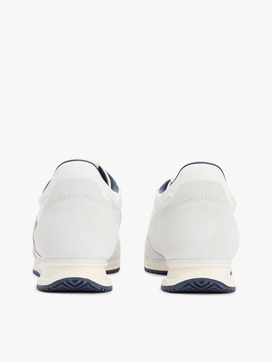 Tommy Hilfiger Tommy Hilfiger Erkek Düşük Bilekli Rahat Taban Logo Detaylı Beyaz Sneaker EM0EM01694-0GY