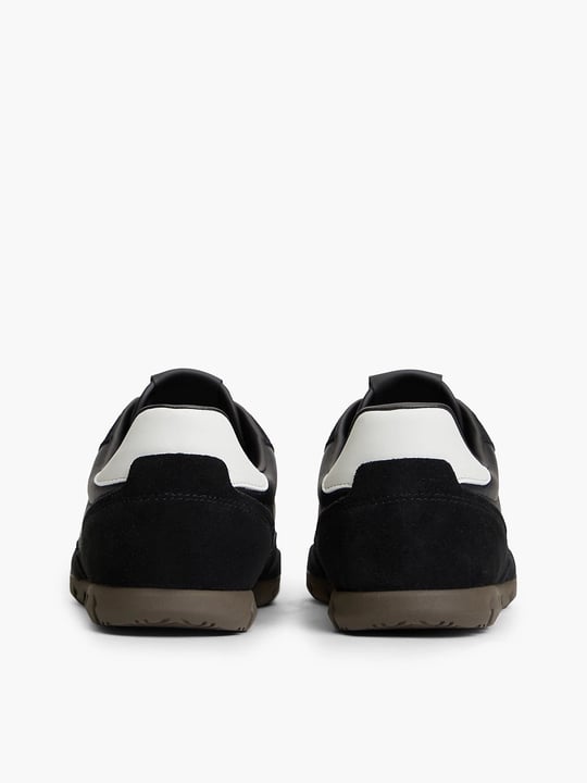 Tommy Hilfiger Tommy Hilfiger Erkek Hakiki Deri Karma Dokulu  Metalik Logolu Siyah Sneaker EM0EM01794-BDS