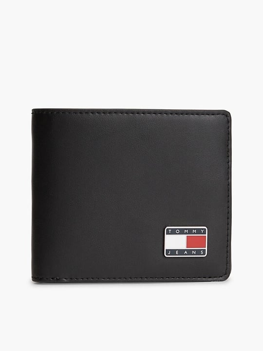 Tommy Hilfiger Tommy Hilfiger Erkek Hakiki Deri Pürüzsüz Yüzey Logo Plakalı Banknot ve Kart Bölmeli Katlanır Siyah Cüzdan AM0AM14630-BDS