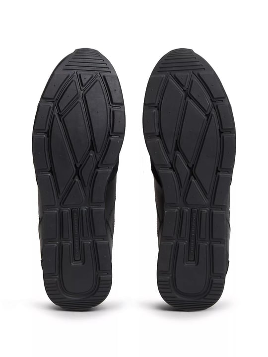 Tommy Hilfiger Tommy Hilfiger Erkek Hakiki Deri Süet Panelli Topuğu Kabartma Logolu Siyah Sneaker FM0FM06002-BDS