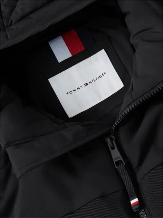 Tommy Hilfiger Tommy Hilfiger Erkek Kalın Yalıtımlı Çıkarılabilir Kapüşonlu Kapitone Desenli Uzun Kollu Siyah Mont MW0MW45273-BDS